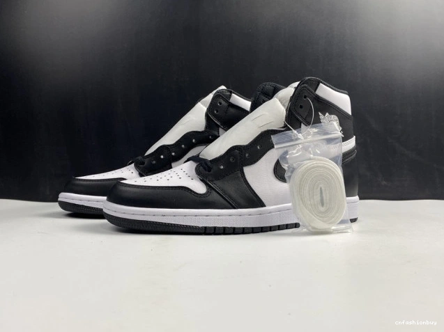 White Air Jordan 555088-010 Retro (2014) 1 Black 0722